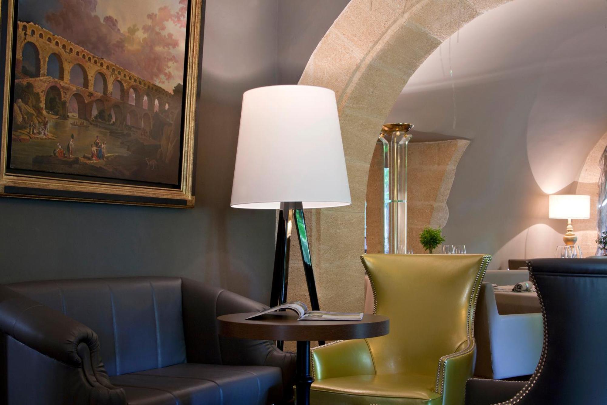 Le Castellas Hotel & Spa - Teritoria Collias Exteriör bild